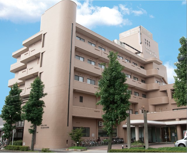 本院である名古屋共立病院です。